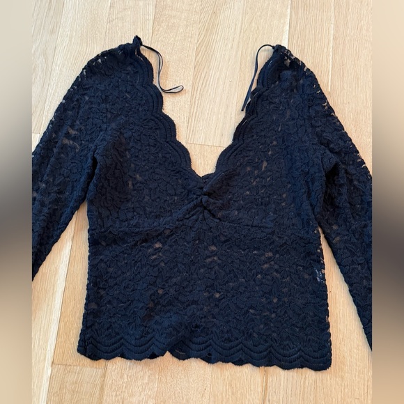 Zara Black Lace Scalloped Blouse - Picture 2 of 7